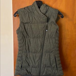 Athleta vest. XS